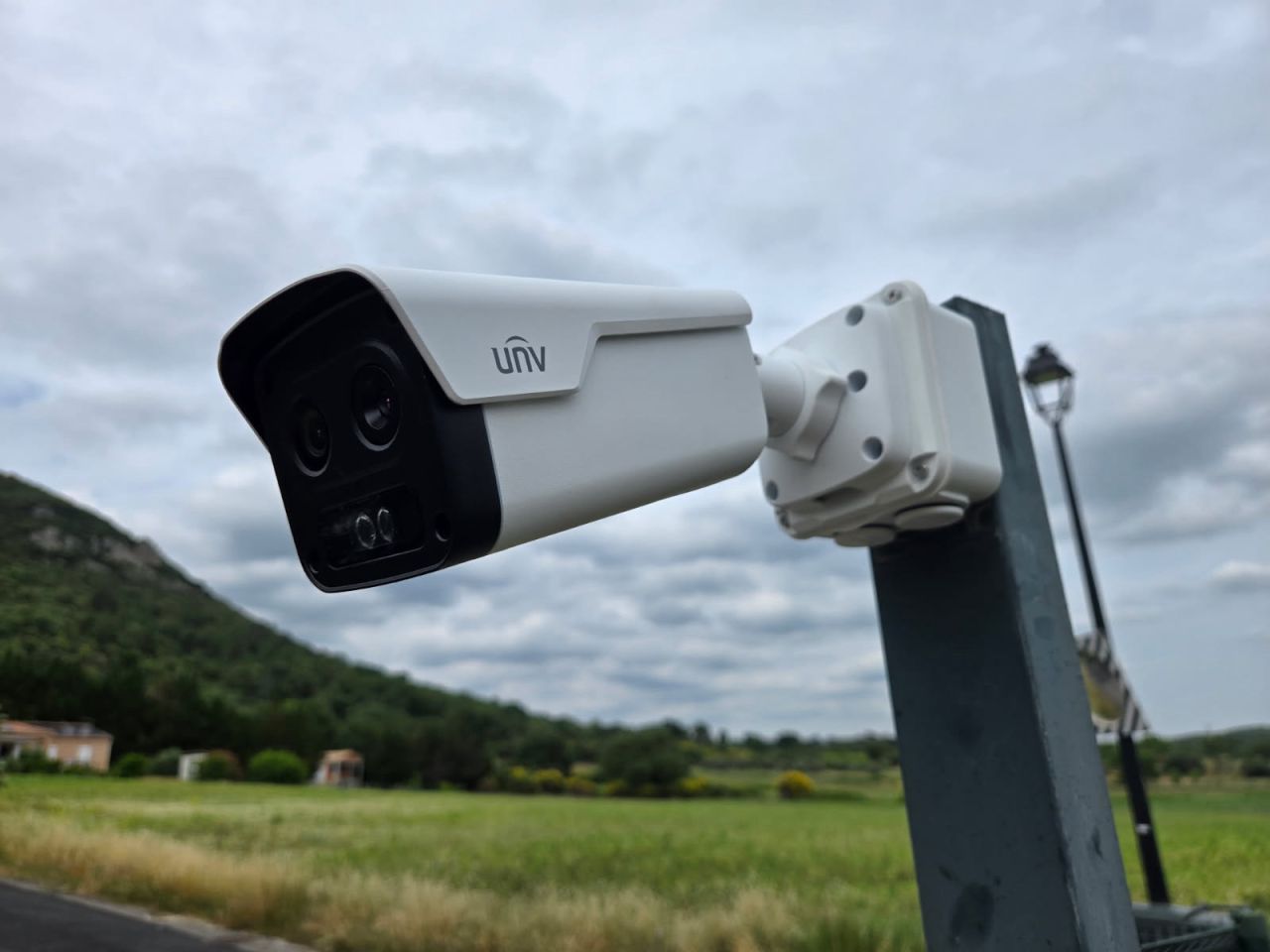 Caméra thermique de vidéosurveillance installée à Alès