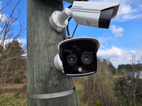 Caméras de sécurité installées pour protéger un chantier à Alès dans le Gard