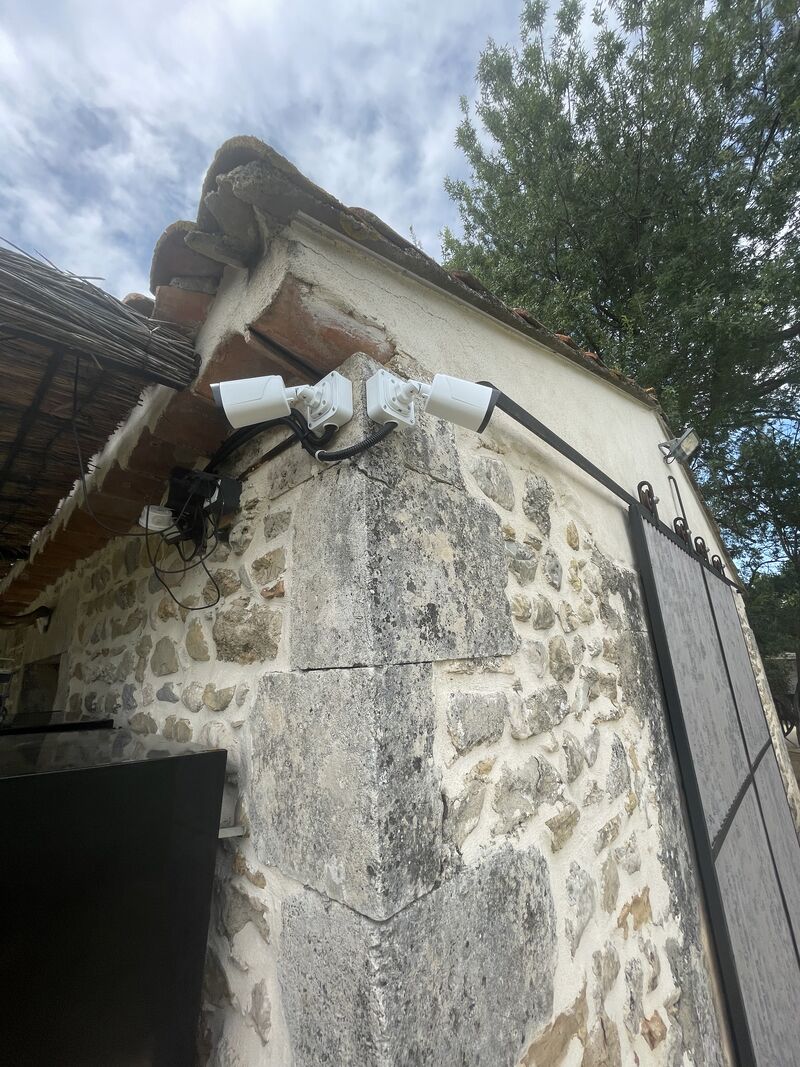 Vidéosurveillance extérieure d’une manade à Alès dans le Gard